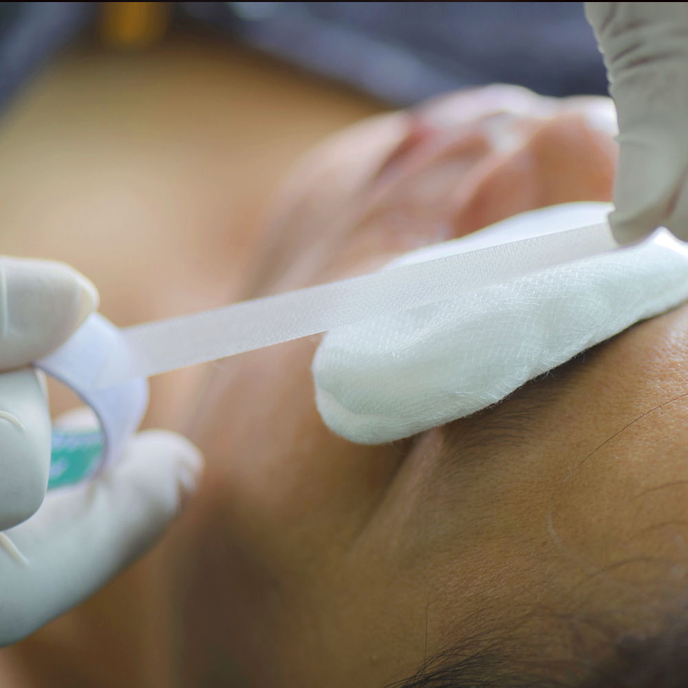 eye emergency treated at The Eyeglass Store